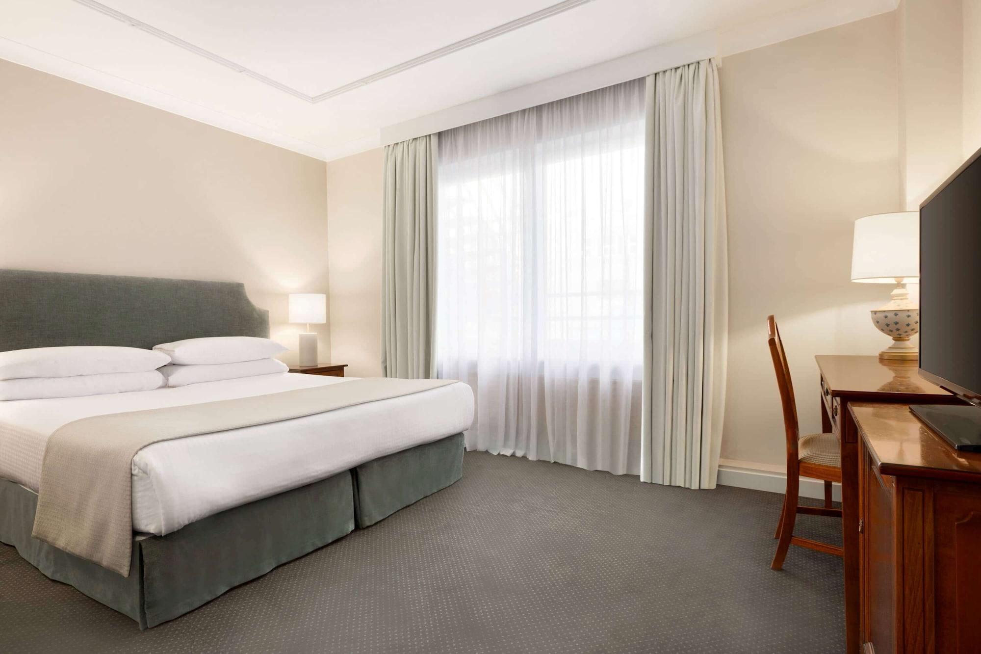 Avenue Louise Trademark Collection By Wyndham 4* Bruselas